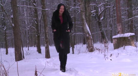 Got 2 Pee pleased to share with you xxx picture gallery with Dasha in golden shower fantasy